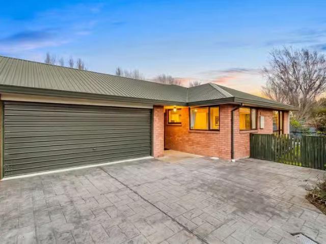 6 Saskia Lane, Somerfield, NZ 8024 Townhouse for Sale