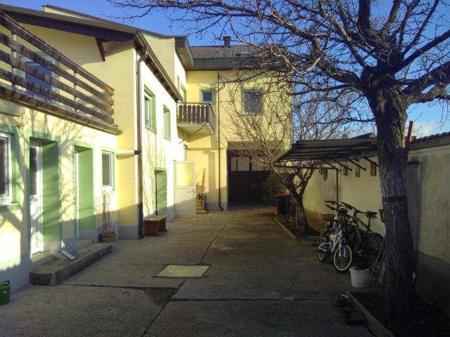 6 Schlafzimmer WG Zimmer Eisenstadt AUT 99401983