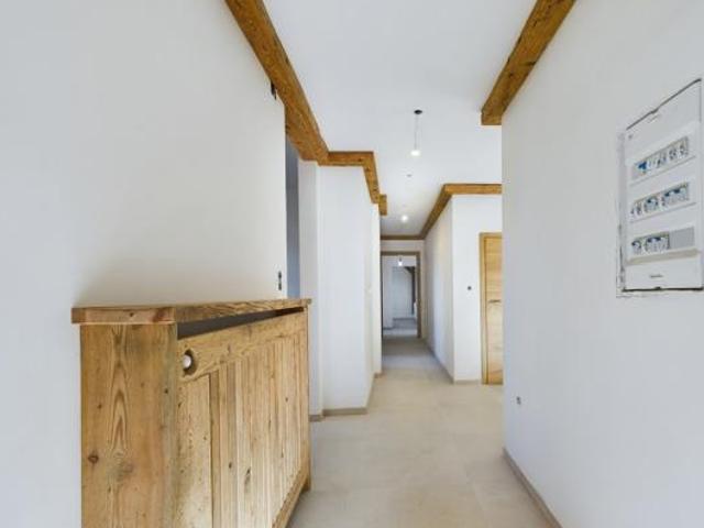 6 Schlafzimmer Altendorf / Drabunaschach 9133 LS87362069
