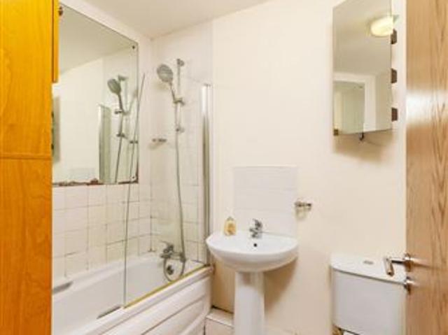 6 Seagrave Way, St Margaret's Road, Dublin 11 Sherry FitzGerald Drumcondra 4912 MyHome. Ie Residential