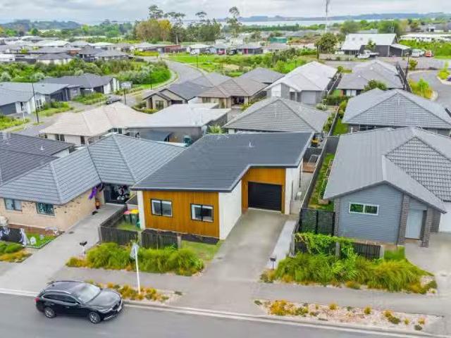 6 Settler Avenue, Omokoroa, Western Bay Of Plenty