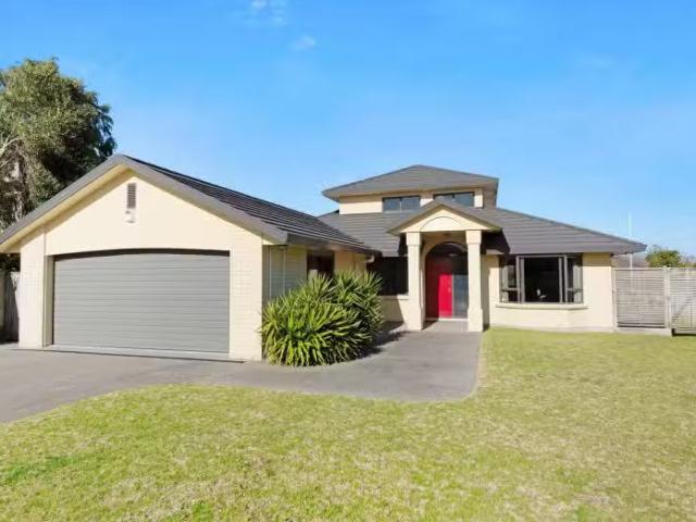 6 Shearwater Rise, Paraparaumu Beach, Kapiti Coast