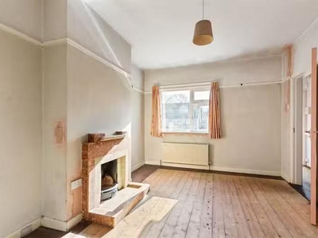 6 Shelton Gardens, Kimmage, Dublin 12, D12 VK73