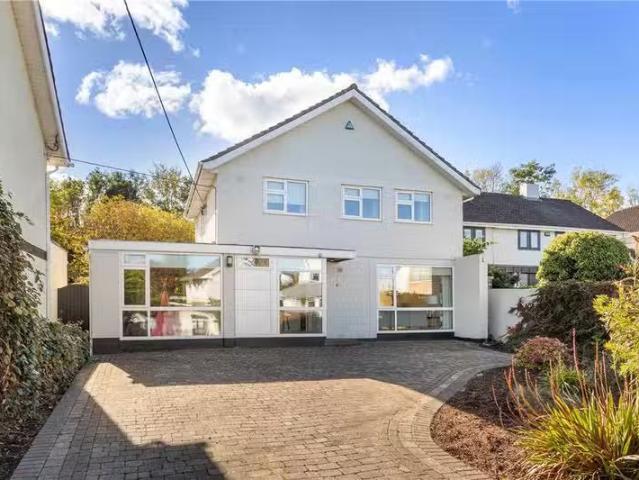 6 South Park, Foxrock, Co. Dublin