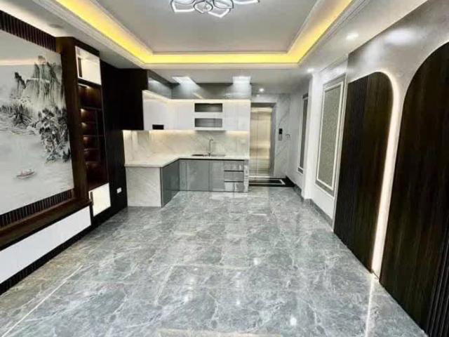6 Tầng Thang Máy Nhà Mới Kinh Doanh Mặt Tiền Bề Thế Trước Nhà Ngõ 3M Cực Hiếm