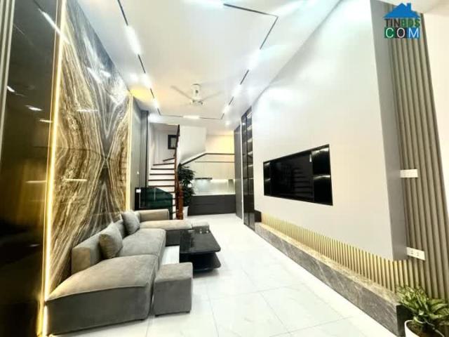 6 Tỷ Sau Hỗ Trợ Có Ngay Nhà Ngõ To Tại Thái Thịnh 1 60m², 5 Tầng, Sổ Đỏ Chính Chủ, Sẵn Sàng