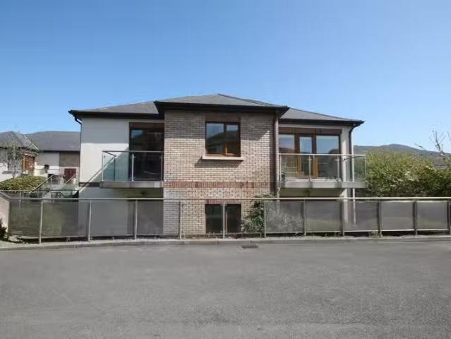 6 The Lodges, Rocky Valley Crescent, Kilmacanogue, Co Wicklow.