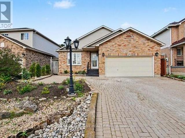 6 Theodore Drive, Hamilton, ON, L9A 5J8 house for sale | Listing ID X13459 | Royal LePage