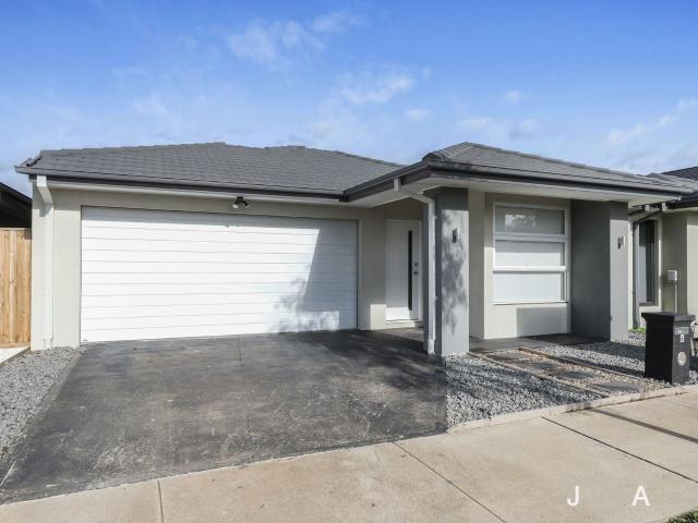 6 Vitales Way, Diggers Rest | Jas Stephens