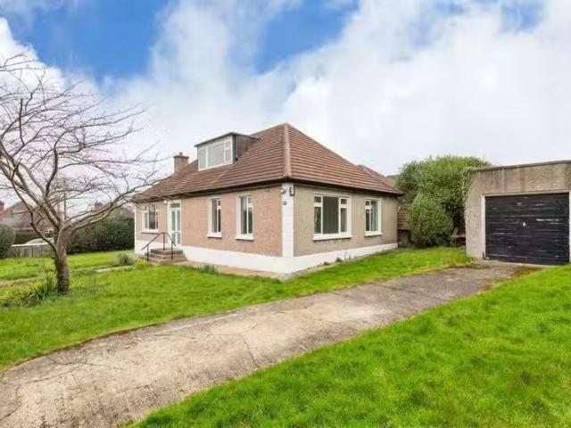 6 Wilson Crescent, Mount Merrion, Co. Dublin