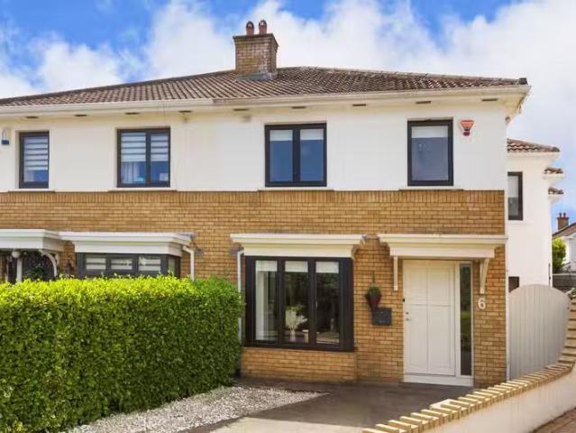 6 Woodstown Vale, Knocklyon, Dublin 16, D16KA61 is for sale