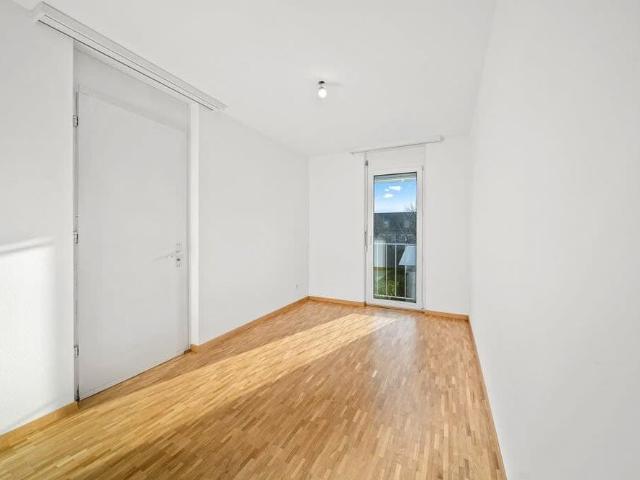 6 Zimmer, 125 m², 1. Stock