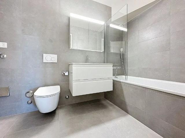 6 Zimmer, 129 m², 2. Stock