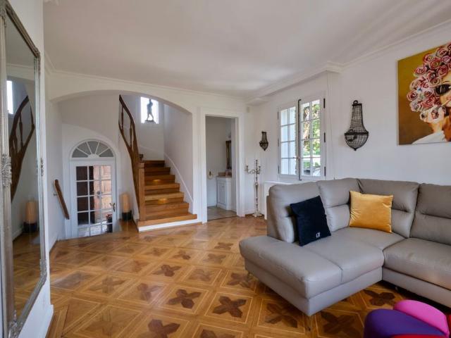 6 Zimmer, 156 m²