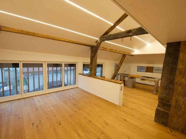 6 Zimmer, 160 m², 1. Stock