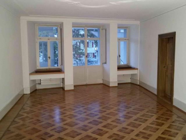 6 Zimmer, 165 m², 1. Stock