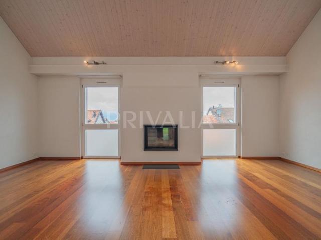 6 Zimmer, 206 m², 1. Stock