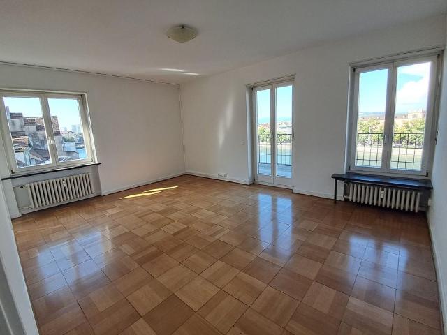 6 Zimmer, 250 m², 4. Stock