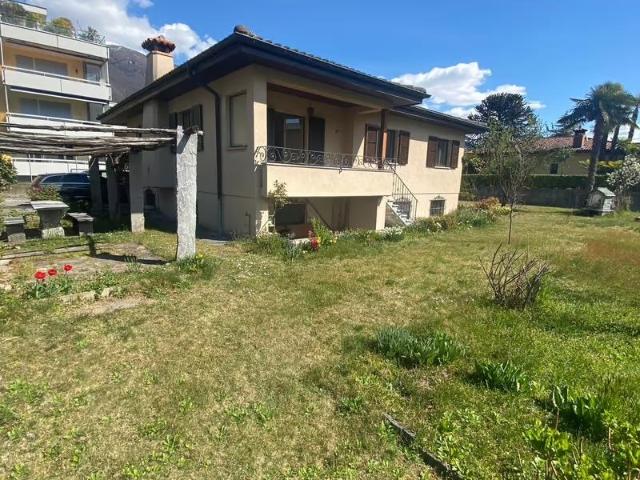 6 Zimmer Villa in Ascona an zentraler und ruhiger Lage mit Ausbaumöglichkeit