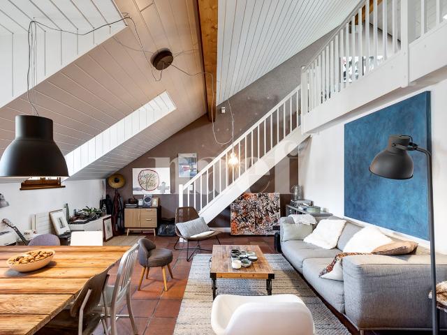 6 Zimmer Wohnung mit Hochparterre