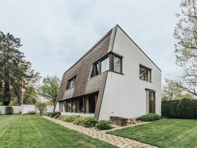 6 Zimmer Architektenhaus im Kreuzfeld