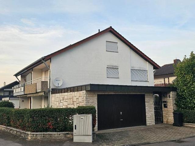 6 Zimmer Doppelhaushälfte in Gundelsheim