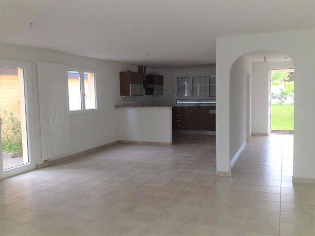 6 Zimmer, EG