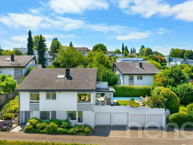 6 Zimmer Einfamilienhaus an ruhiger Sackgasse mit Aussenpool