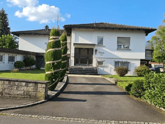6 Zimmer Einfamilienhaus mit Garten, Garage & großem Hobbyraum in Lustenau