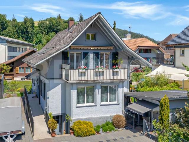 6½ Zimmer Haus mit Wohnerweiterung im Dorfzentrum
