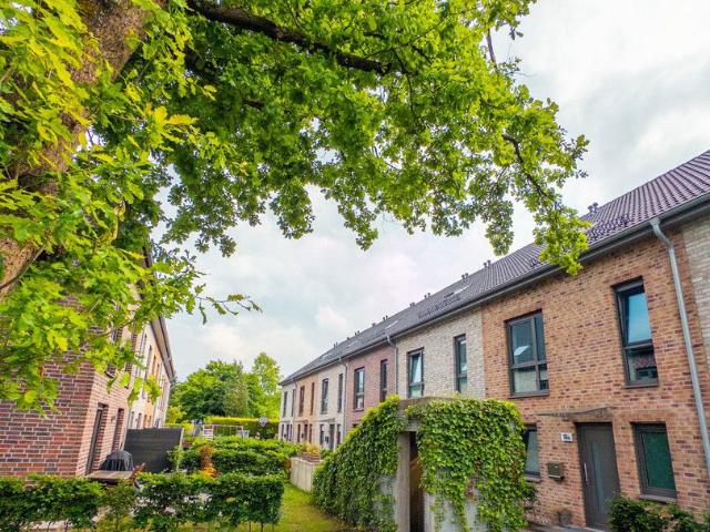 6 Zimmer Raumwunder KFW 55 Haus sucht Dich und Deine Familie