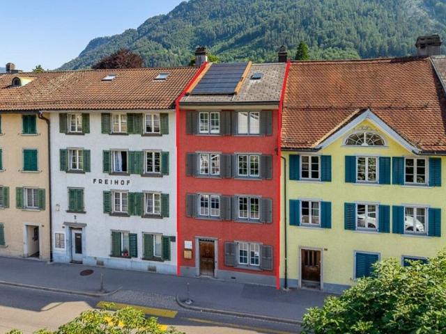 6½ Zimmer Reiheneinfamilienhaus mit Garten