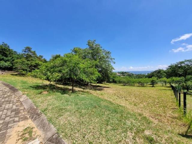 6 036 m² Land available in Sonheuwel