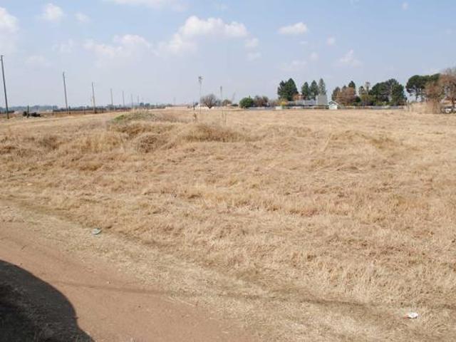 6 193 m² Land available in Riversdale