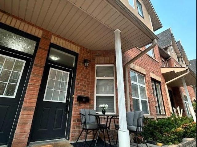 6 125 Hall Street, Richmond Hill | 3Beds/3Bath, Townhouse, $3,300/mo | Condos. Ca