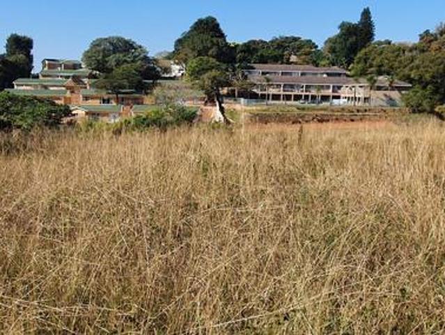 6 210 m² Land available in Uvongo