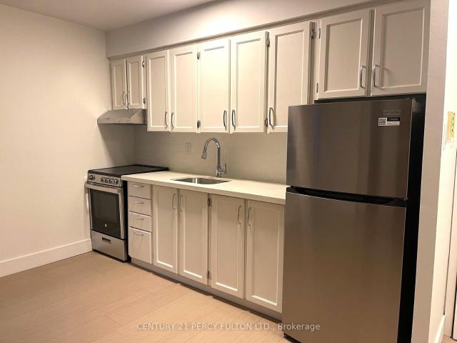 6 2373 Bloor Street W, Toronto | Suspended, W12626 | Condos. Ca