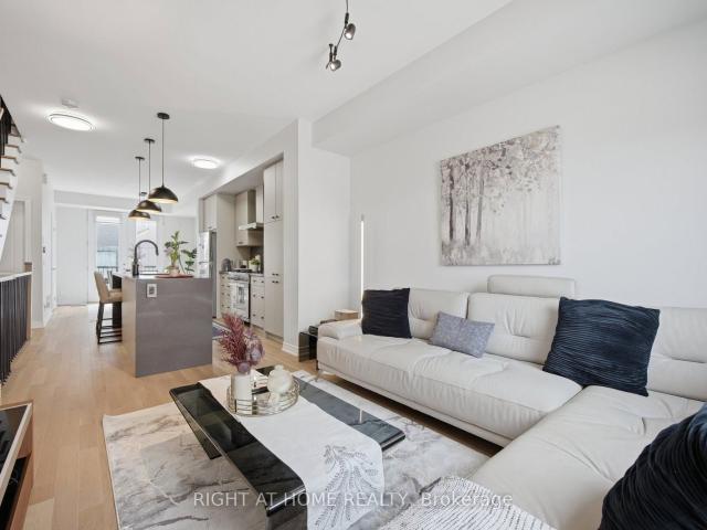 6 348 Wheat Boom Drive, Oakville | 3Beds/3Bath, Townhouse, $899,988 | Condos. Ca