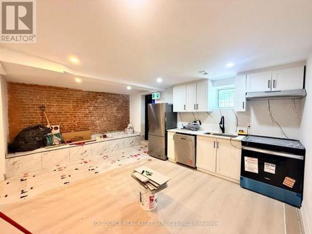6 36 Brunswick Avenue, Toronto, ON, M5S 2L7 house for lease | Listing ID C13677 | Royal LePage
