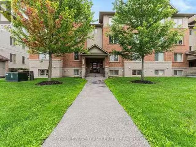 6 313 Cresthaven Drive, Ottawa, ON, K2G 4R5 condo for sale.