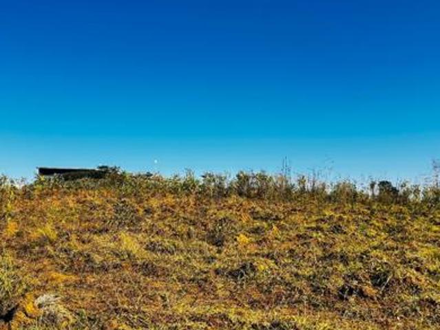 6 400 m² Land available in Umzinto