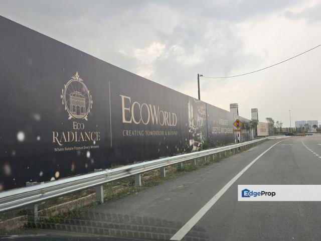 6.5 acres Freehold Residential Land For Sale