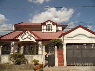 6.5 M Well Maintained House and Lot for Sale