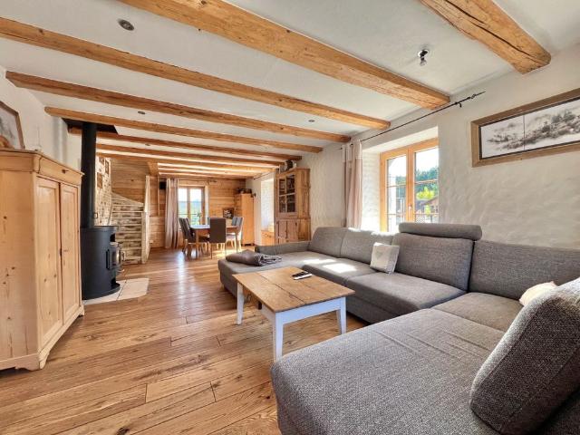 Twin house with 6.5 rooms for rent in Villaraboud 300 m²