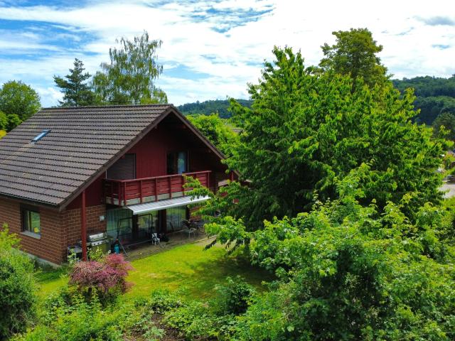 6.5 Zi. Einfamilienhaus mit grossem Garten in Lupsingen