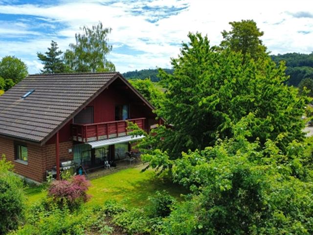 6.5 Zi. Einfamilienhaus mit grossem Garten in Lupsingen
