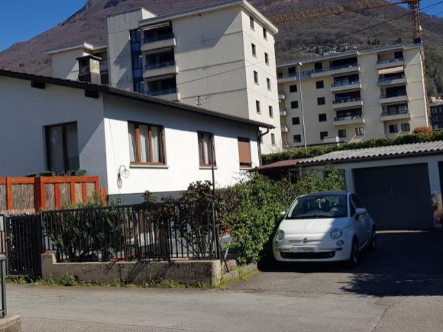 6.5 Zimmer Doppeleinfamilienhaus