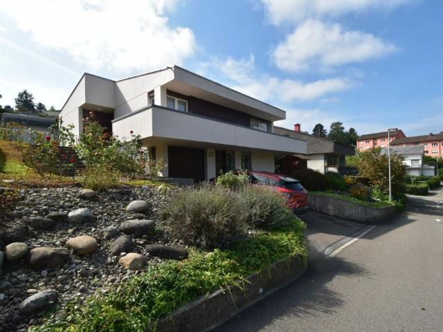 6.5 Zimmer Einfamilienhaus an sehr schöner Lage