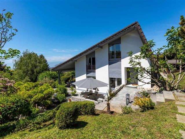 6,5 Zimmer freistehende Villa mit Blick auf den Genfersee