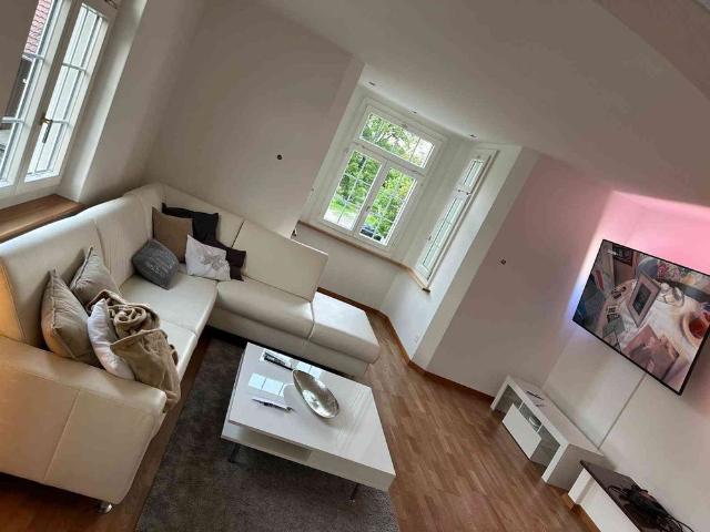 6.5 Zimmer, 140 m², 1. Stock
